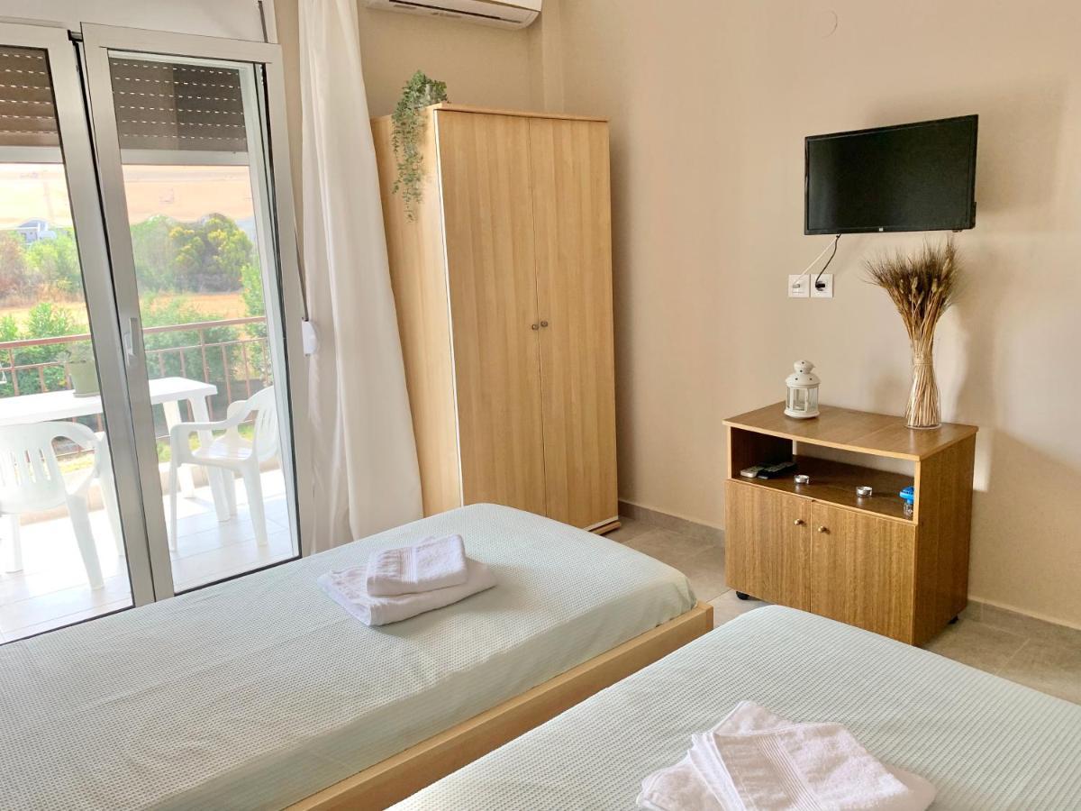 Lovely Apartment By The Sea 2 ….. エパノミ エクステリア 写真